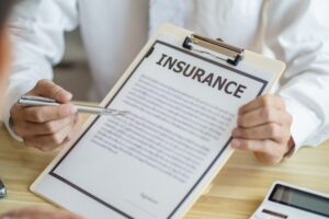 why-not-to-talk-to-an-insurance-adjuster-alone