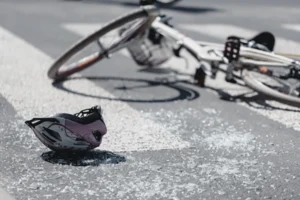 Hollywood bicycle accident case requires a bicycle accident attorney